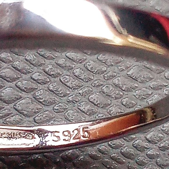 925 Sterling Silver 7 Stones Sparkly .7ct Moissanite Size 8 Eternity Ring - Picture 4 of 5